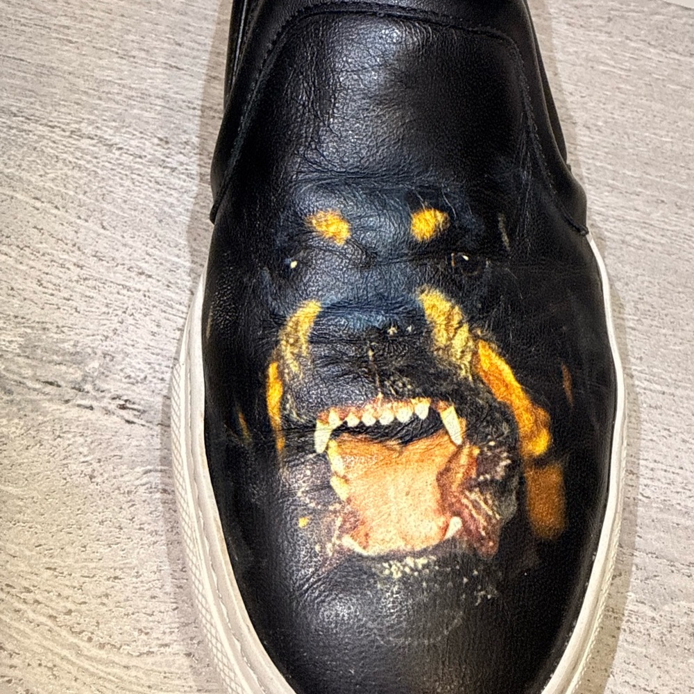 Givenchy Rotweiller Black Slip-Ons - Picture 2 of 6